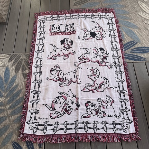 Disney Vintage 101 Dalmatians Tapestry Blanket / Area Rug 46” X 67” Baby Nursery - Picture 1 of 5